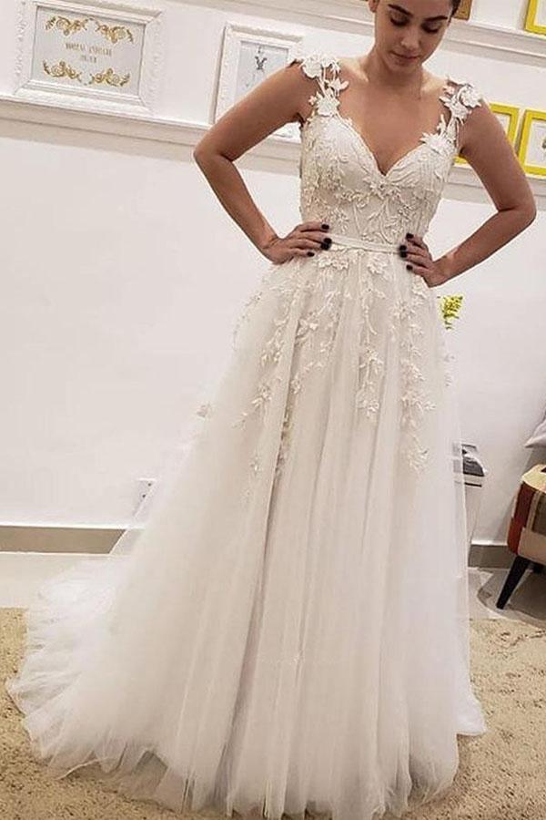 Vestidos de novia largos de corte princesa, escote en V, encaje marfil y apliques WD382 