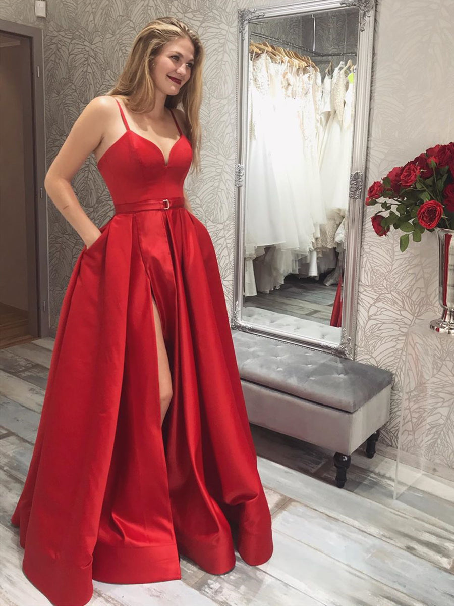 Vestidos largos de graduación de satén con escote en V y corte en A, con abertura alta y bolsillos.