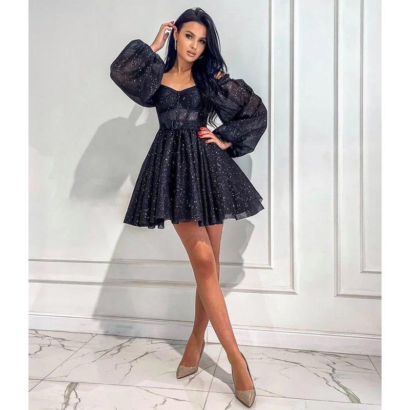 Vestido de graduación negro brillante de corte línea, escote en V, mangas largas, vestido corto para fiesta de bienvenida 