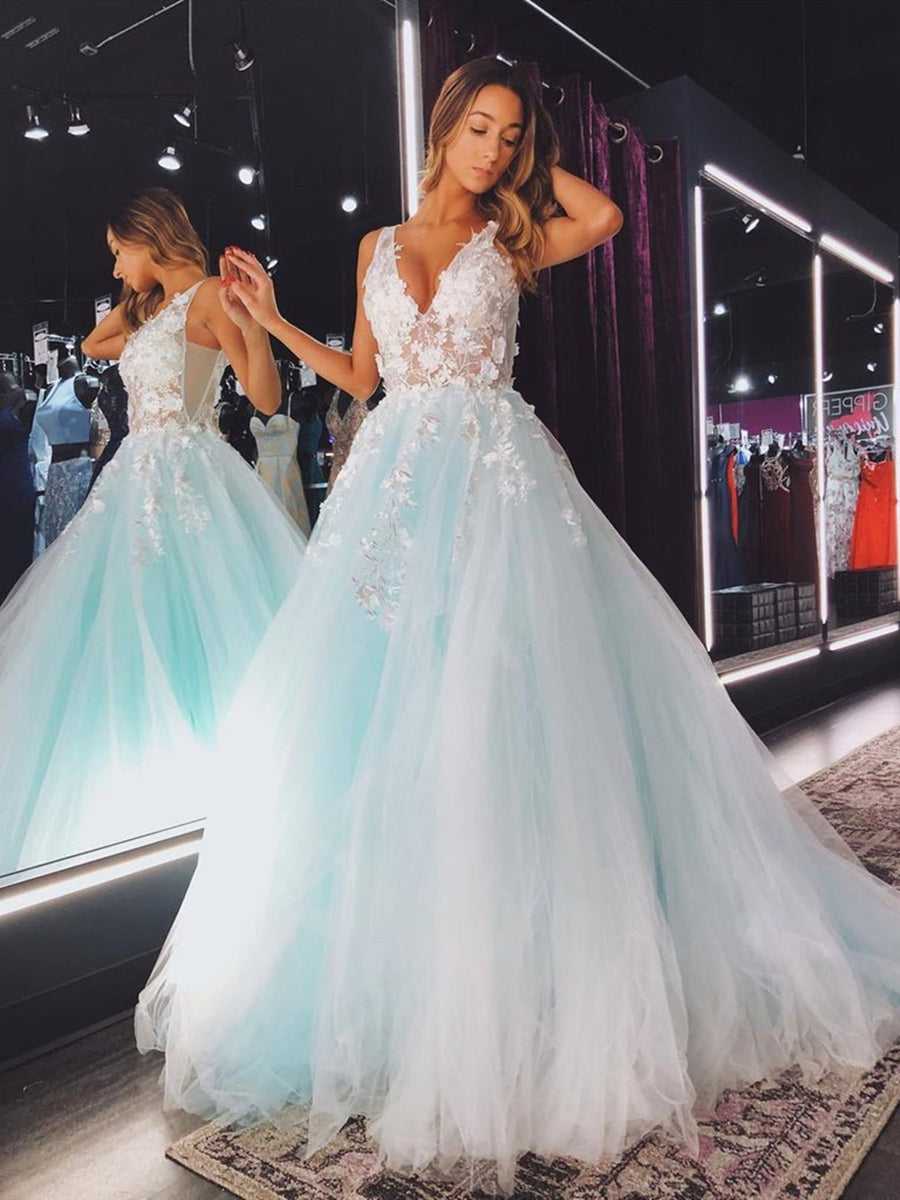 Vestidos largos de fiesta de tul con escote en V, espalda descubierta, encaje floral y corte en A.