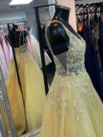 Robes de bal longues en tulle jaune, coupe trapèze, col en V, dos nu et dentelle florale