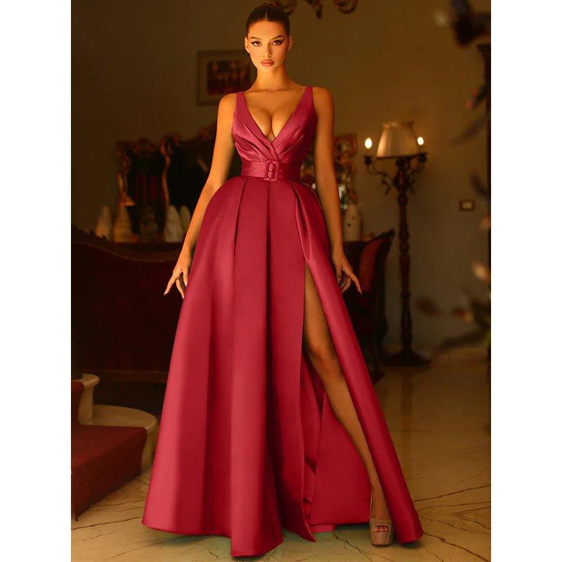 Vestido largo de fiesta formal de satén con escote en V, corte en A, pliegues, abertura lateral y bolsillos. 