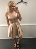 Vestidos cortos de fiesta de satén con escote en V y corte en A, con bolsillos, color champán.