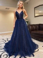 Vestidos de fiesta largos de tul con lentejuelas, escote en V, espalda descubierta y corte en A, estilo azul marino oscuro.