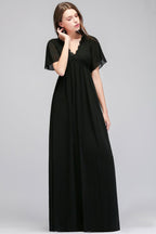 Robe de demoiselle d'honneur longue en mousseline noire, coupe trapèze, col en V, manches courtes, col en V.