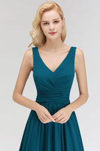 Vestido de dama de honor de gasa con volantes, sin mangas, escote en V y corte en A