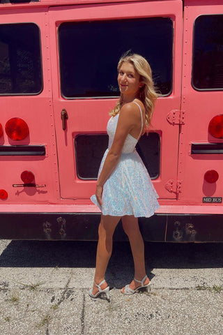 A-line V-neck Spaghetti Straps Sleeveless Sequined Homecoming Dresses