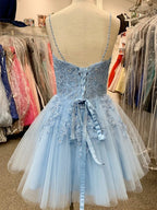 Vestidos cortos de baile de graduación con escote en V, tul y apliques de encaje, corte en A
