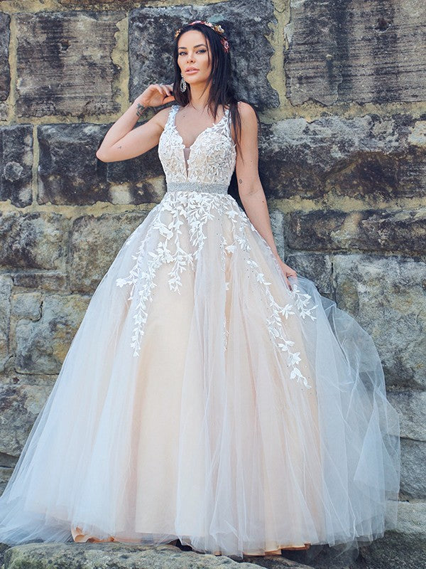 Vestidos de fiesta de corte A/elegantes con apliques de tul, sin mangas y escote en V