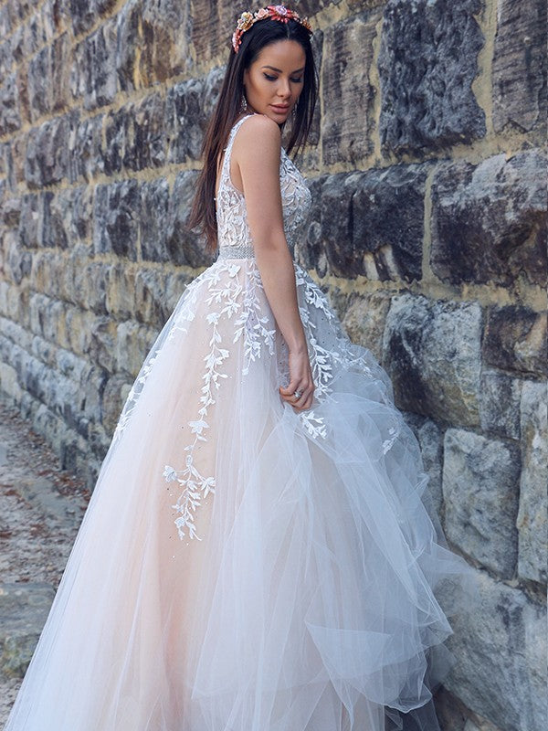 Vestidos de fiesta de corte A/elegantes con apliques de tul, sin mangas y escote en V