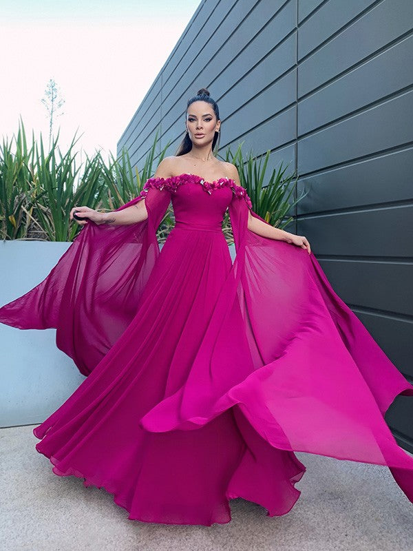 Vestidos de graduación elegantes de corte A, de gasa, hasta el suelo, con mangas largas, volantes y hombros descubiertos.