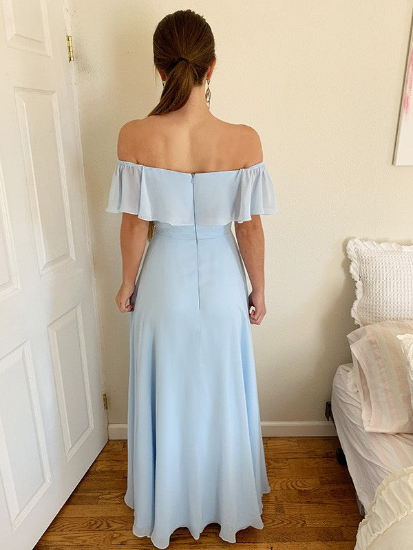 Vestidos de graduación elegantes de corte A, con hombros descubiertos, bordados de cuentas y largo hasta el suelo, sin mangas, de gasa.