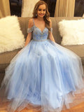 Vestidos de graduación elegantes de corte A, con hombros descubiertos, largos hasta el suelo, de tul, sin mangas y con cuentas.