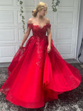 Vestidos de graduación elegantes de corte A, sin mangas, con apliques de tul y hombros descubiertos, hasta el suelo.