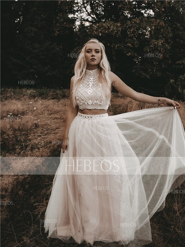 Vestidos de graduación elegantes de corte A, sin mangas, cuello alto, tul con cuentas y largo hasta el suelo