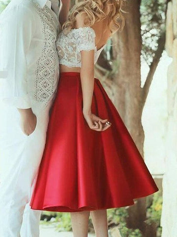 Vestidos de graduación de dos piezas, corte en A, elegantes, sin mangas, con hombros descubiertos, satén y encaje, hasta la rodilla.