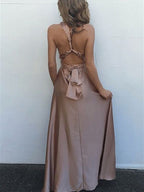 Vestidos de graduación elegantes de corte A, sin mangas, con tirantes finos, de satén tipo seda, hasta el suelo, con fajín/cinta/cinturón.