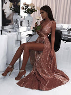 Vestidos de graduación elegantes de corte A, sin mangas, con escote en V, largos hasta el suelo, con volantes y lentejuelas.