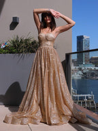 Vestidos de graduación de corte A/elegantes con tirantes finos, lentejuelas, sin mangas y volantes