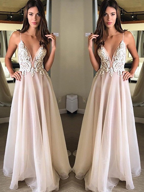 Vestidos de graduación de gasa con apliques, sin mangas, con tirantes finos y corte en A/elegantes.