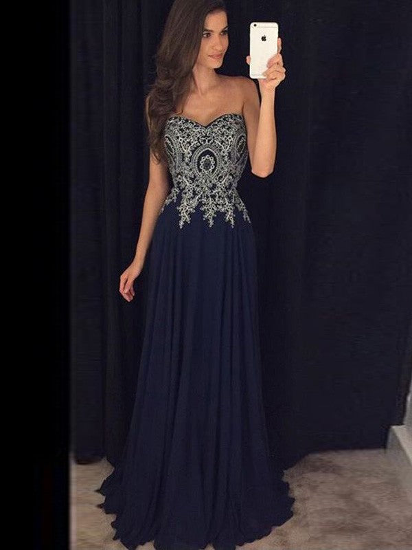 Vestidos de graduación de gasa con apliques, sin mangas, corte en A/elegante, escote corazón y largo hasta el suelo