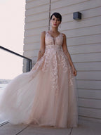 Vestidos de graduación sin mangas con escote redondo y apliques de tul elegantes de corte en A
