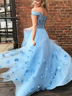 Vestidos de graduación elegantes de corte A, con hombros descubiertos, apliques, sin mangas y hasta el suelo.