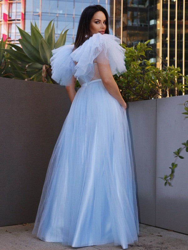 Vestidos de graduación largos hasta el suelo, corte en A, elegantes, con volantes de tul y mangas cortas cuadradas.