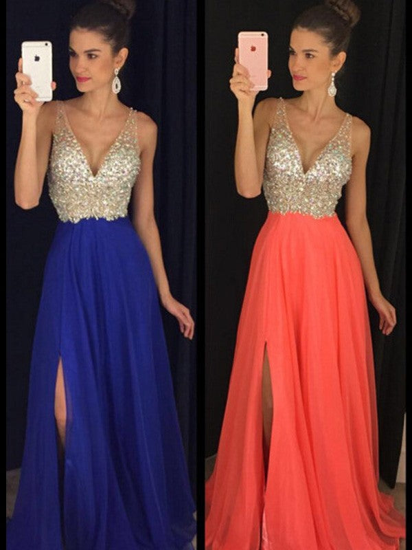Vestidos de graduación de gasa hasta el suelo, corte en A/elegante, sin mangas, con escote en V y pedrería.