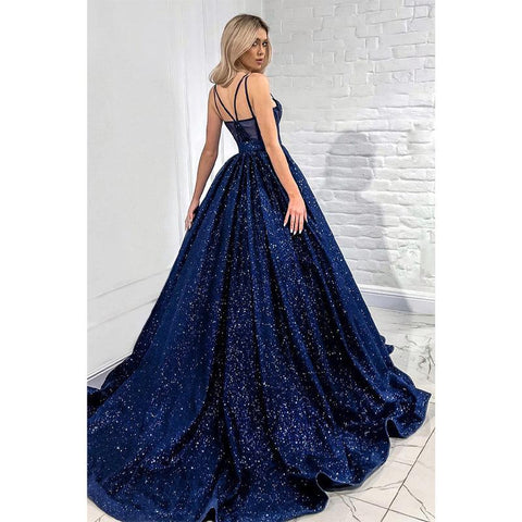 Robe de bal trapèze scintillante à bretelles spaghetti et poches 