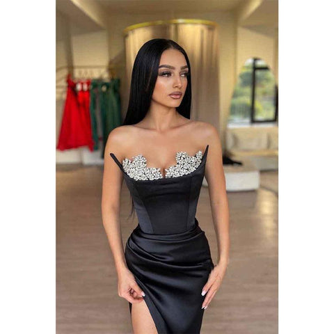Vestido de fiesta formal elegante negro con abertura y cuentas de corte tubo/columna