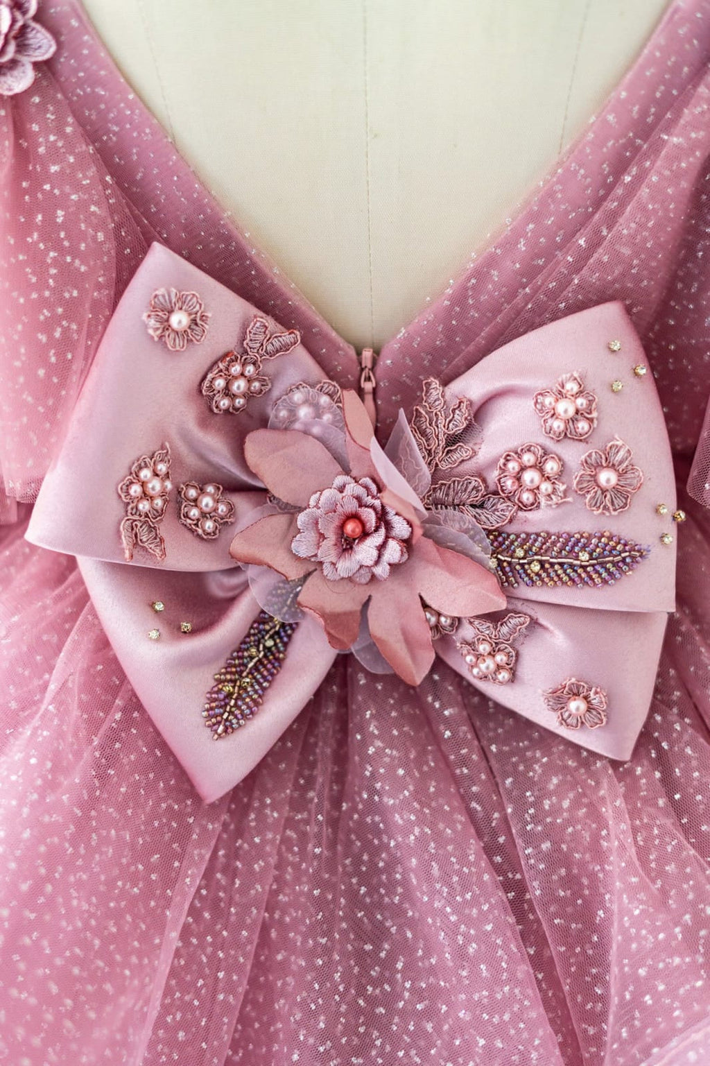 Vestido de princesa/vestido de tul hasta la rodilla para niña de las flores de cumpleaños
