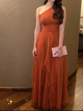 Robe de soirée asymétrique en tulle orange pailleté Y7602