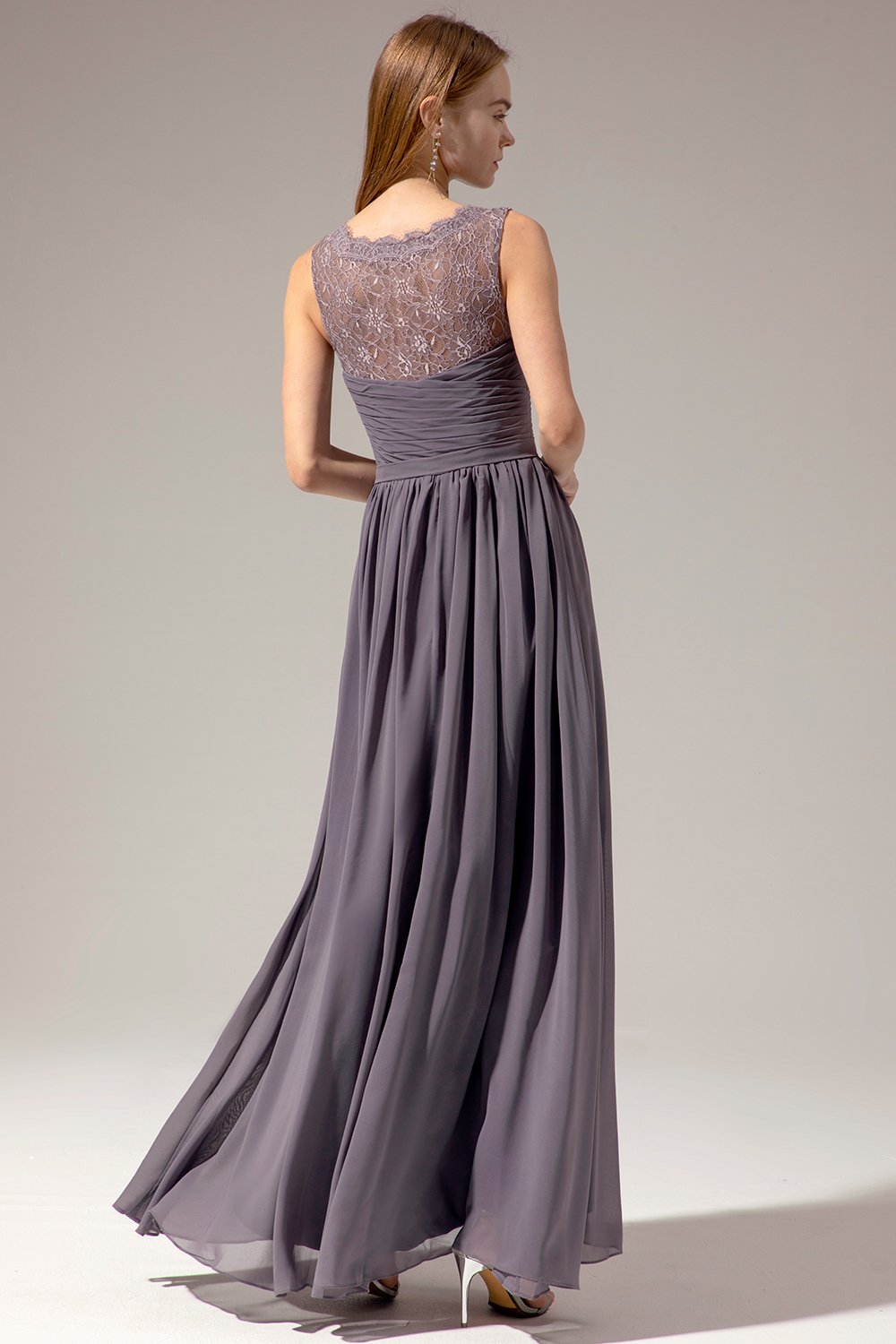 Robe de demoiselle d'honneur longue à col en V