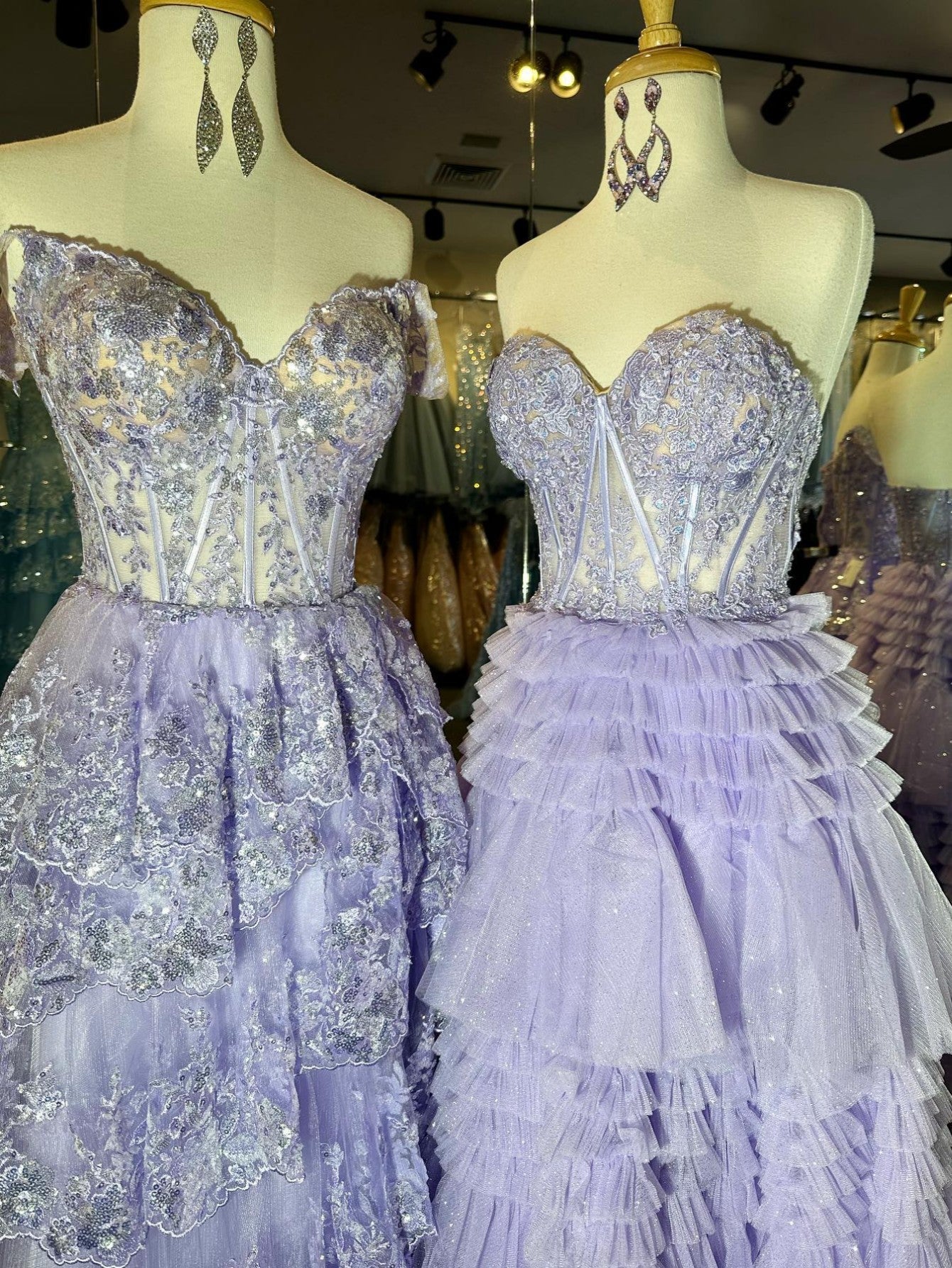 Vestido de graduación largo de tul con escote corazón y corte en A