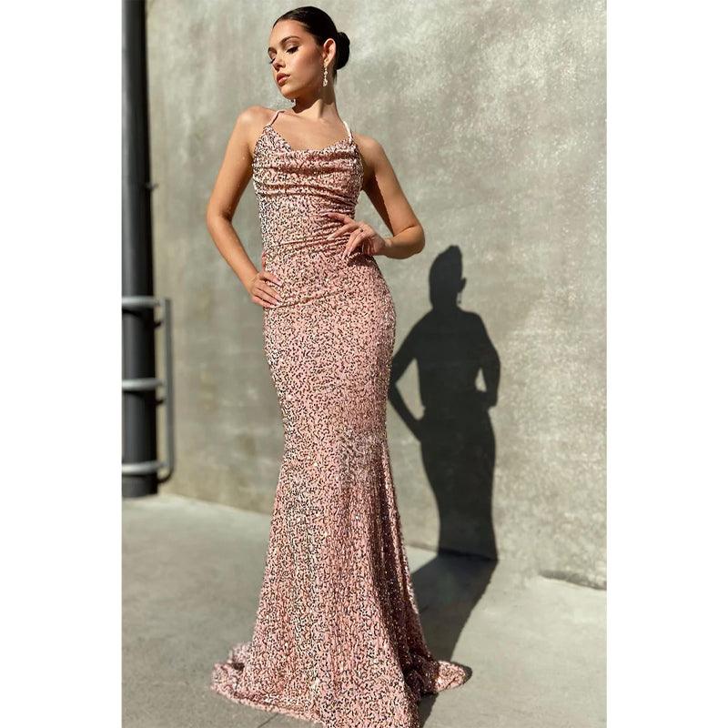 Robe de bal sirène scintillante à bretelles spaghetti et paillettes 