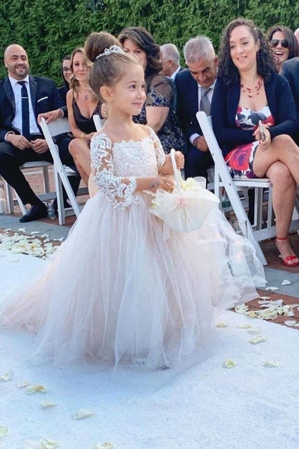 Robe de demoiselle d'honneur en tulle et dentelle à manches longues avec nœud papillon