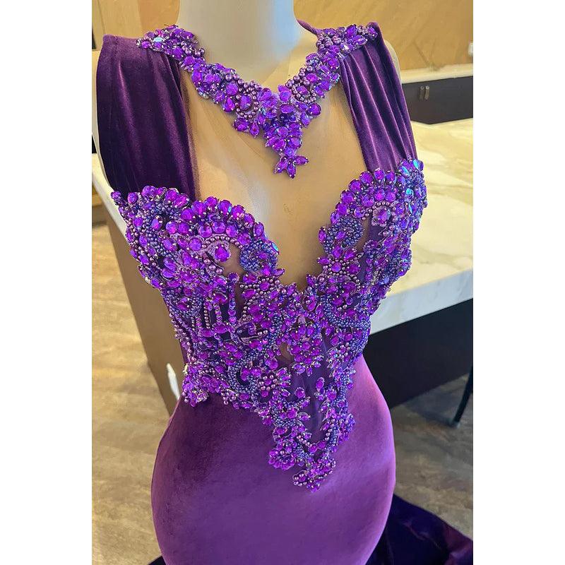 Robe de bal sirène glamour et spectaculaire à col en V sans manches avec strass