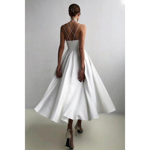 Robe de soirée simple à bretelles spaghetti et col en V 