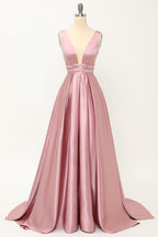 Robe de bal longue en satin rose poudré