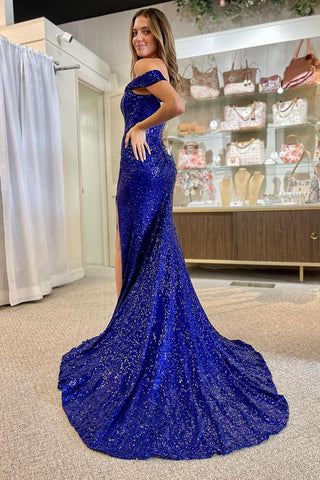 Robe de bal longue sirène à paillettes vert foncé, épaules dénudées et fente.