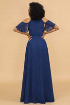 Robe de demoiselle d'honneur bleu marine en mousseline de soie à épaules dénudées et fente