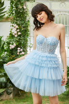 Lindo vestido de fiesta de línea A, escote corazón, corsé rosa claro con volantes