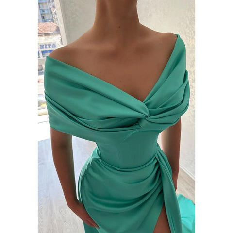 Robe de soirée longue en satin froncé, col en V, épaules dénudées, sans manches 