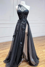 Robe de bal noire asymétrique à corset et appliques