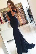 Off-the-Shoulder Mermaid Evening Dress With Lace Appliques