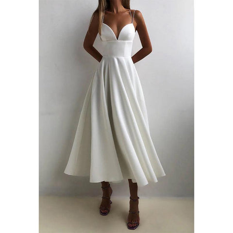 Robe de soirée simple à bretelles spaghetti et col en V 