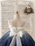 Impresionante vestido de niña azul degradado de tul hasta la rodilla 