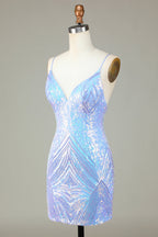 Vestido corto azul de tirantes finos estilo tubo con apliques para baile de bienvenida
