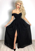 Robe de bal noire nuit élégante à épaules dénudées, fendue sur le devant et ornée de volants